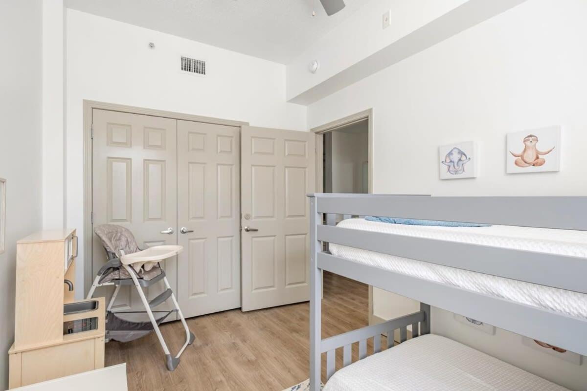 4B 3Ba Premium Family Apartment With Gym シャーロット エクステリア 写真