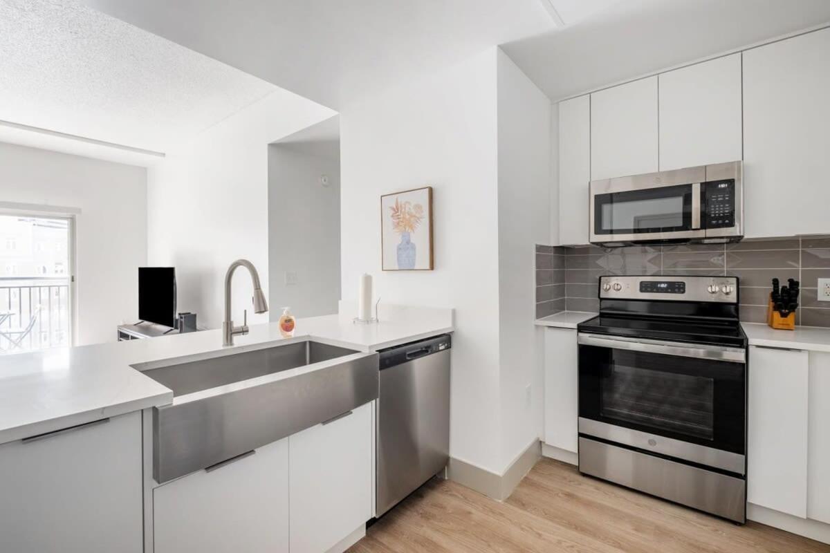 4B 3Ba Premium Family Apartment With Gym シャーロット エクステリア 写真