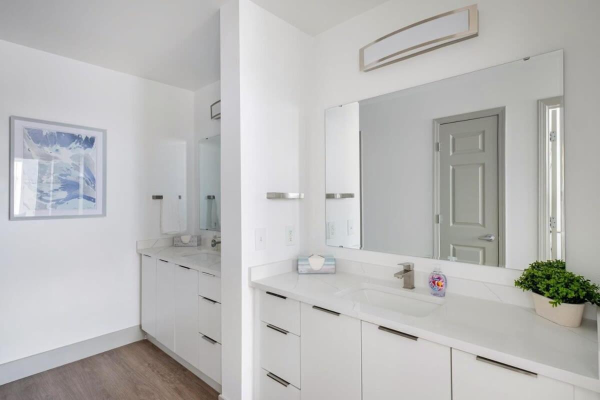 4B 3Ba Premium Family Apartment With Gym シャーロット エクステリア 写真