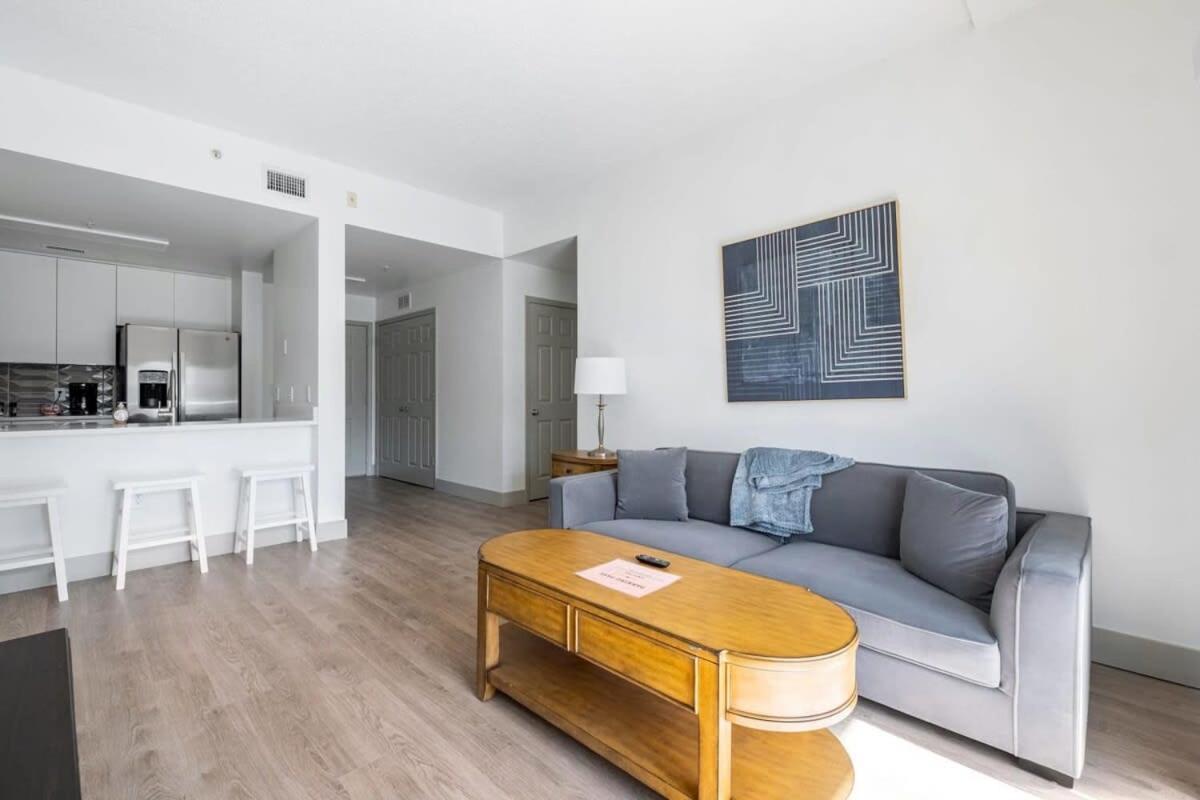4B 3Ba Premium Family Apartment With Gym シャーロット エクステリア 写真